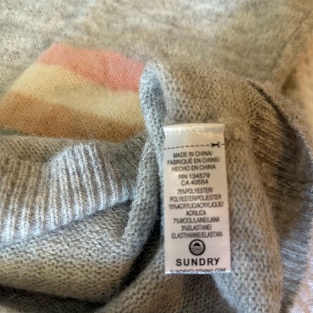 Sundry Light Gray V-Neck Sweater with Pastel Stripe Sleeve - Picture 6 of 9